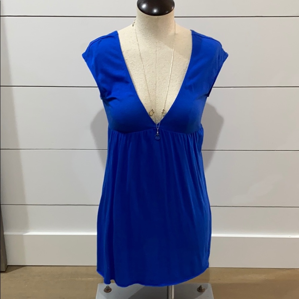 Blue long top